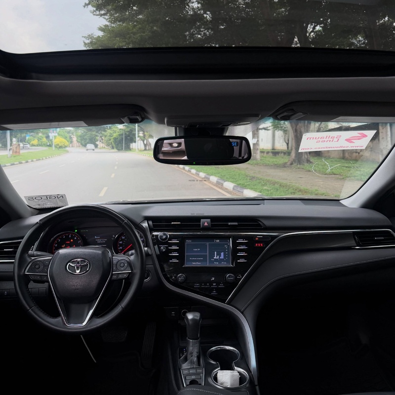 Foreign Used Toyota Camry XSE 2018 in Abuja image