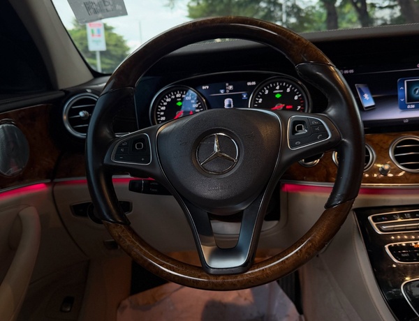 FOREIGN USED Mercedes-Benz E300 2018 In Abuja