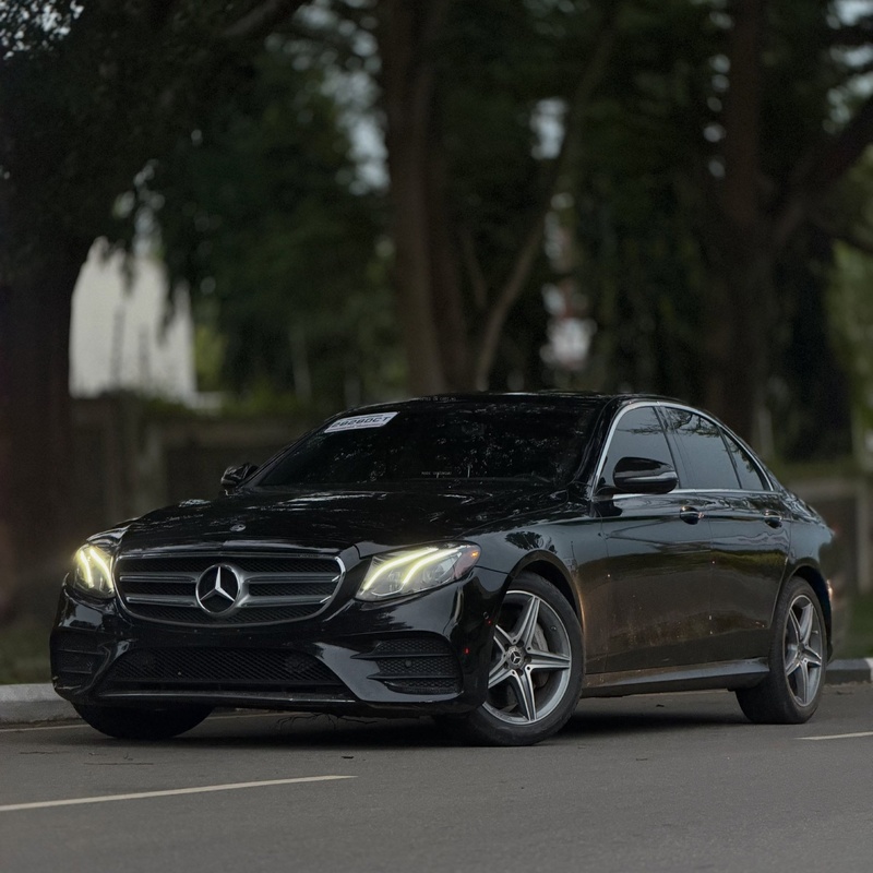 Foreign Used Mercedes-Benz E400 2018 In Abuja image