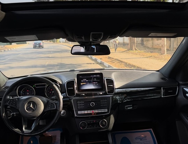 Foreign Used 2018 Mercedes Benz GLE350 for Sale In Abuja