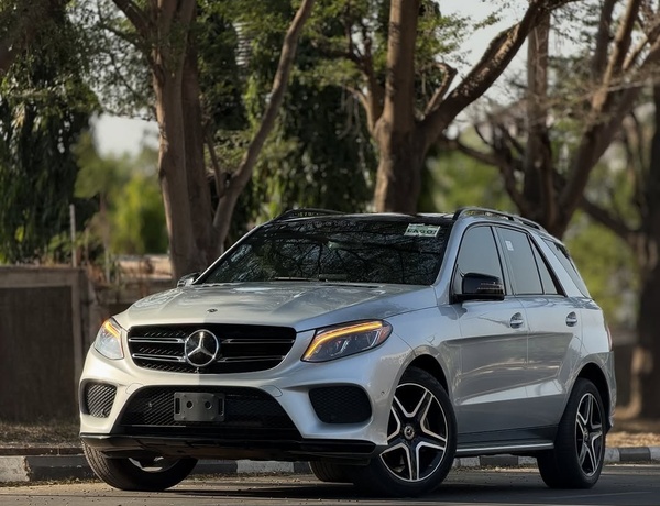 Foreign Used 2018 Mercedes Benz GLE350 for Sale In Abuja