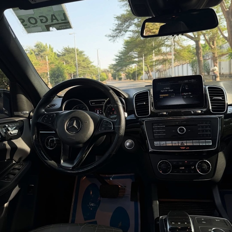 Foreign Used 2018 Mercedes Benz GLE350 for Sale In Abuja image