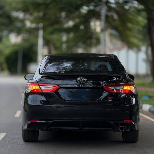 Foreign Used Toyota Camry SE 2018 in Abuja