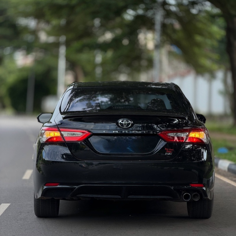 Foreign Used Toyota Camry SE 2018 in Abuja image