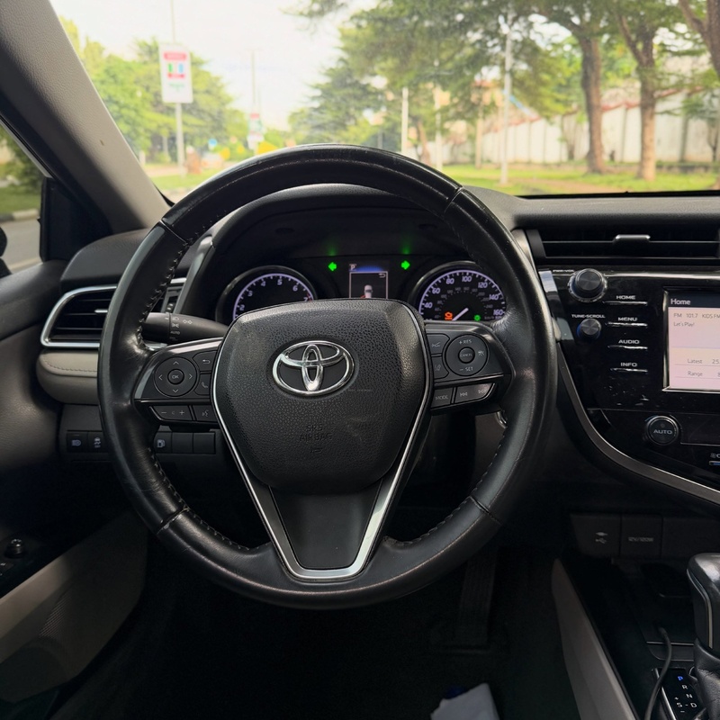 Foreign Used Toyota Camry SE 2018 in Abuja image