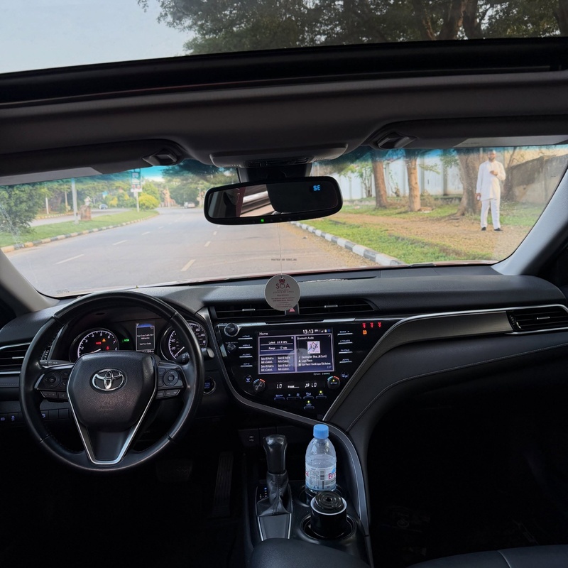 Nigerian Used Toyota Camry SE 2018 in Abuja image
