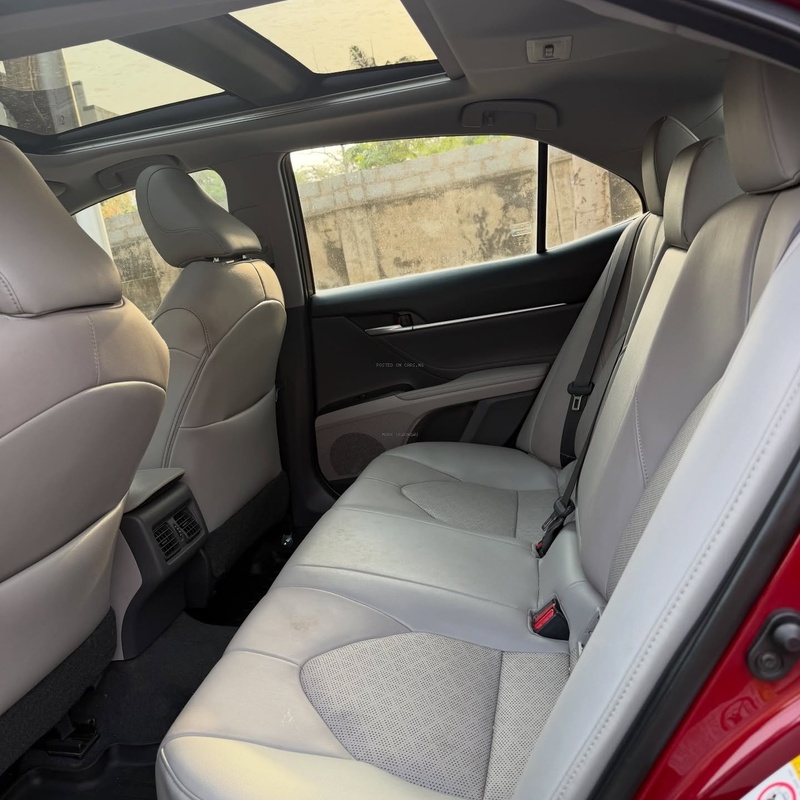 FOREIGN USED TOYOTA CAMRY XSE 2018 — SUPER CLEAN image