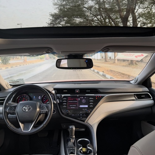 FOREIGN USED TOYOTA CAMRY XSE 2018 — SUPER CLEAN