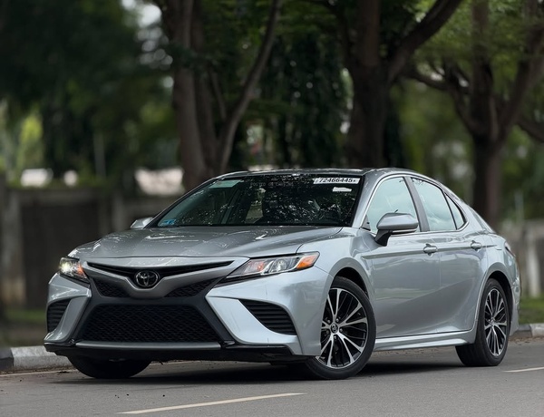 TOYOTA CAMRY SE 2019 FOR SALE 