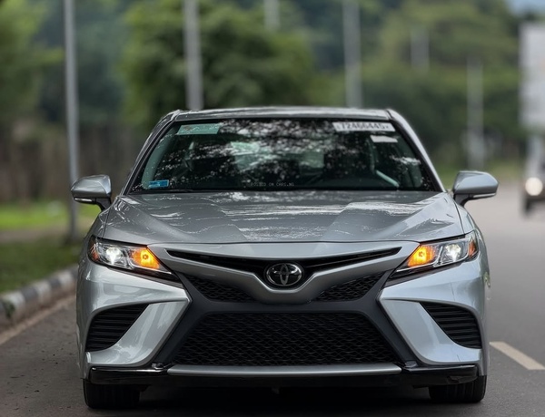 TOYOTA CAMRY SE 2019 FOR SALE 