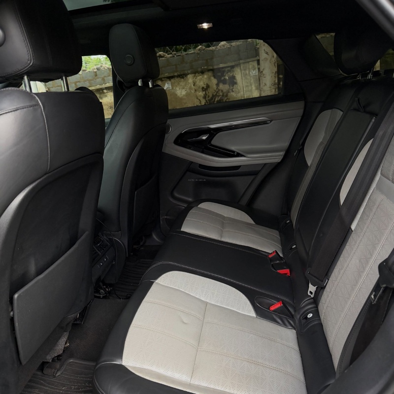 Nigerian Used Range Rover  Evoque P300 2020 - Abuja image