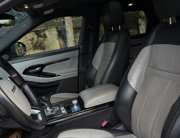 Nigerian Used Range Rover  Evoque P300 2020 - Abuja