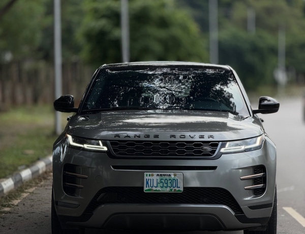 Nigerian Used Range Rover  Evoque P300 2020 - Abuja