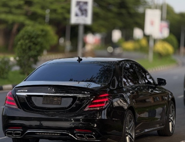 Foreign Used 2020 Mercedes S63 AMG  for Sale In Abuja