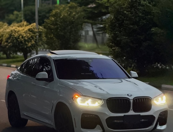 FOREIGN USED 2021 BMW X4 FOR SALE