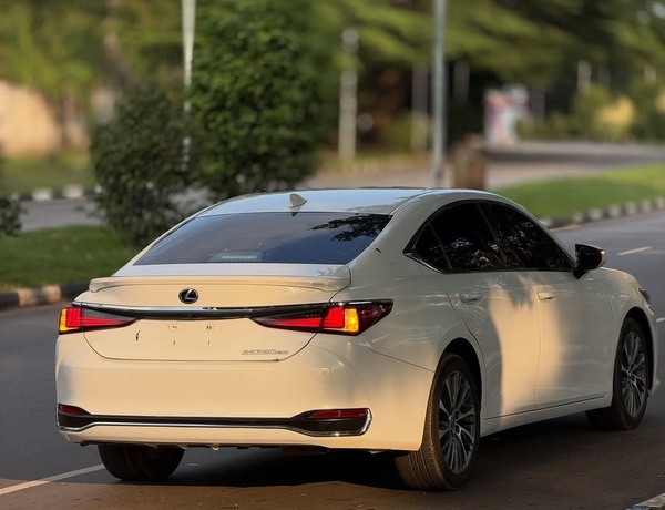  LEXUS ES350 2021 FOR SALE 