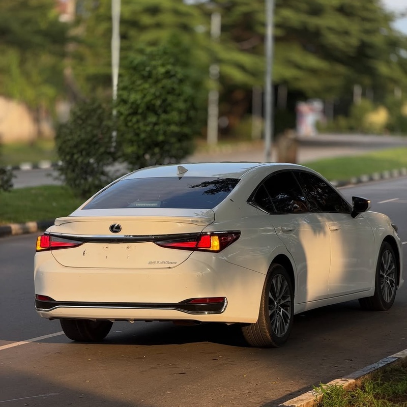  LEXUS ES350 2021 FOR SALE  image