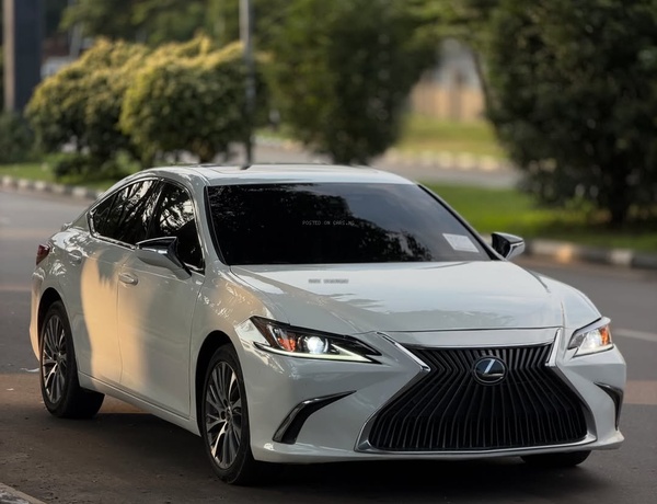 FOREIGN USED 2021 LEXUS ES350 FOR SALE
