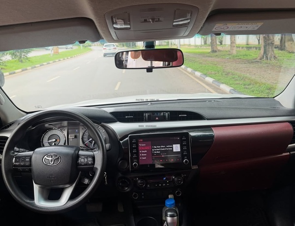 FOREIGN USED 2021 TOYOTA HILUX FOR SALE