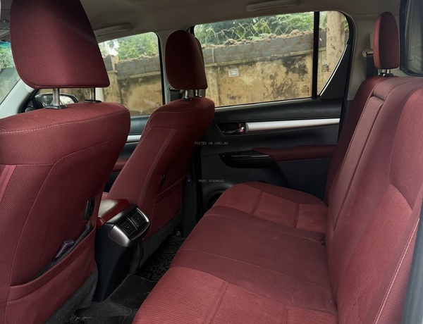 FOREIGN USED 2021 TOYOTA HILUX FOR SALE