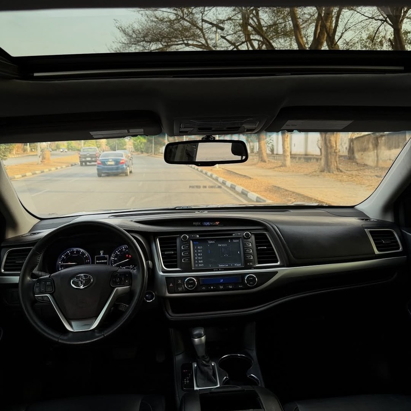 🔥 2022 Toyota Highlander – FOREIGN USED, Ready to Drive! image