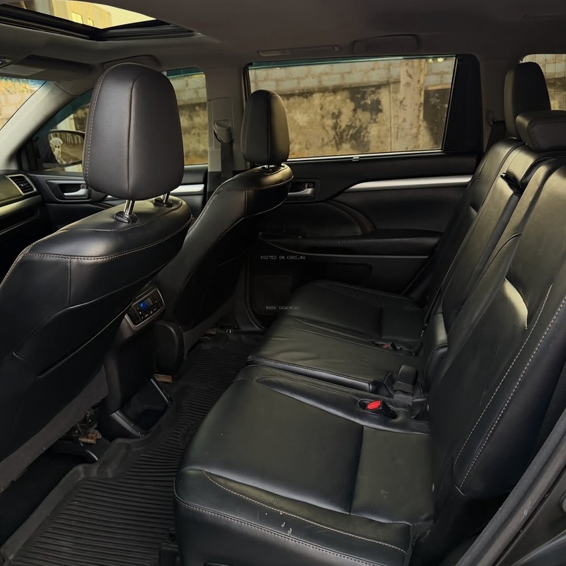 🔥 2022 Toyota Highlander – FOREIGN USED, Ready to Drive! image