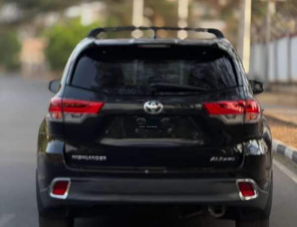 🔥 2022 Toyota Highlander – FOREIGN USED, Ready to Drive!