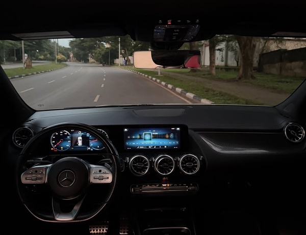 Mercedes GLA250 2023 Foreign Used – Luxury SUV for Sale