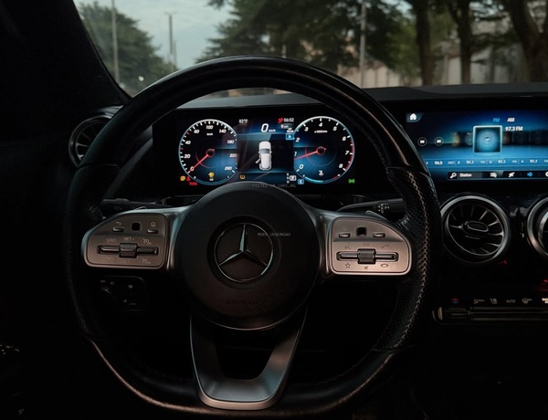 Mercedes GLA250 2023 Foreign Used – Luxury SUV for Sale