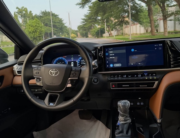 TOYOTA CAMRY 2025 FOR SALE