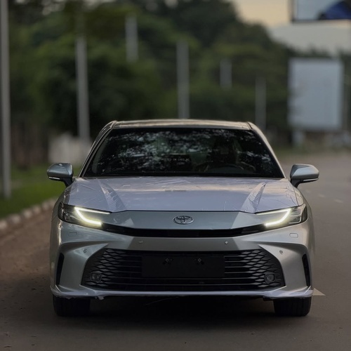 TOYOTA CAMRY 2025 FOR SALE