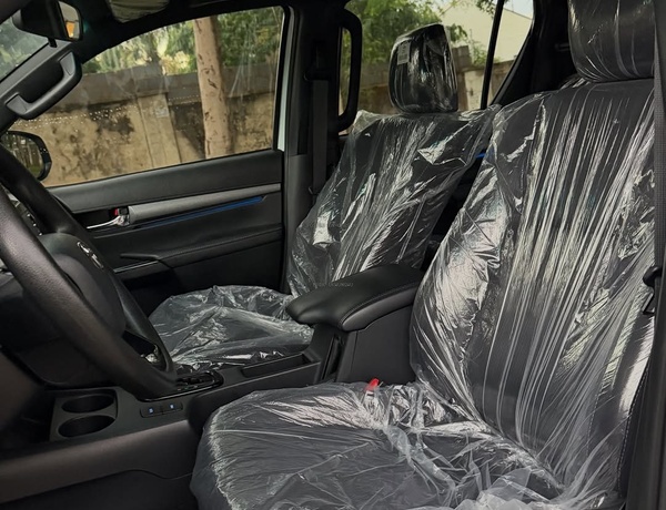 2025 Toyota Hilux SR5 Adventure – Tough, Stylish & Reliable