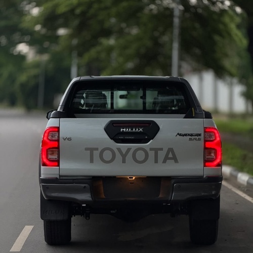 2025 Toyota Hilux SR5 Adventure – Tough, Stylish & Reliable