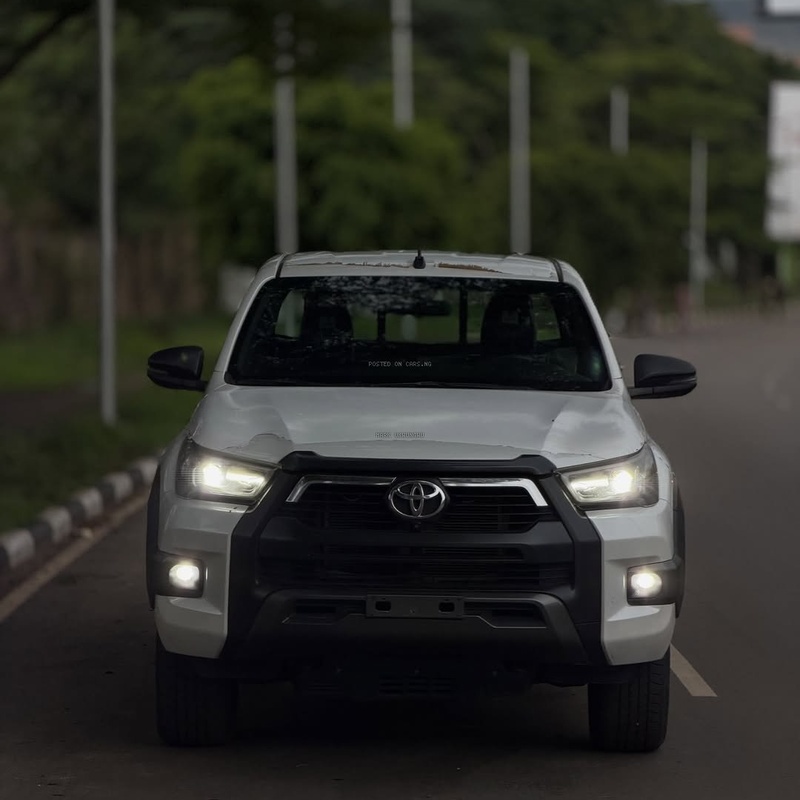 2025 Toyota Hilux SR5 Adventure – Tough, Stylish & Reliable image