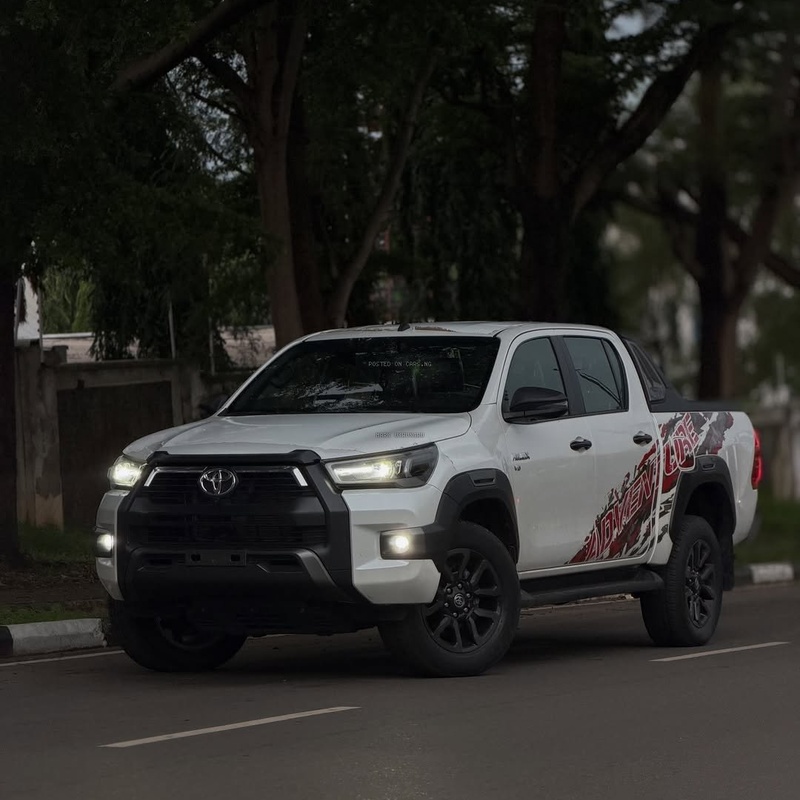 2025 Toyota Hilux SR5 Adventure – Tough, Stylish & Reliable image