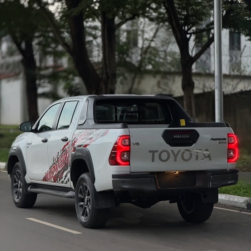 2025 Toyota Hilux SR5 Adventure – Tough, Stylish & Reliable
