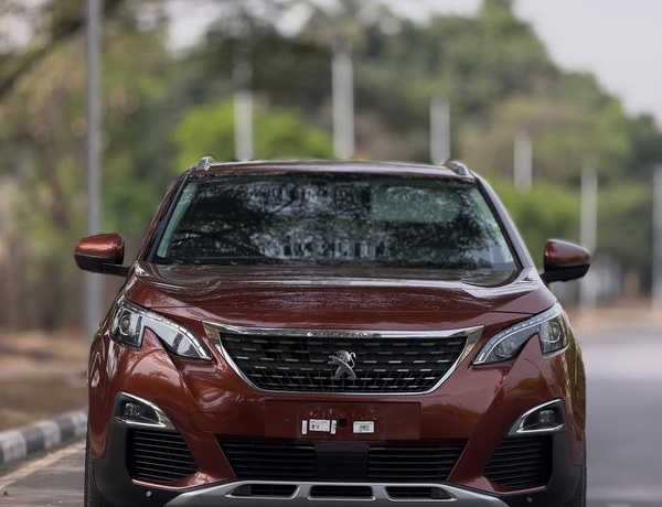 For sale Peugeot 3008 Bought Brand New 2019 model