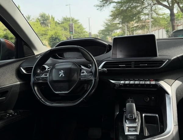 For sale Peugeot 3008 Bought Brand New 2019 model