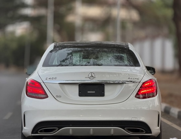 Foreign Used 2015 Mercedes-Benz C400 for Sale In Abuja
