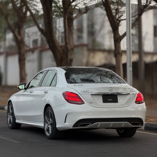 Foreign Used 2015 Mercedes-Benz C400 for Sale In Abuja