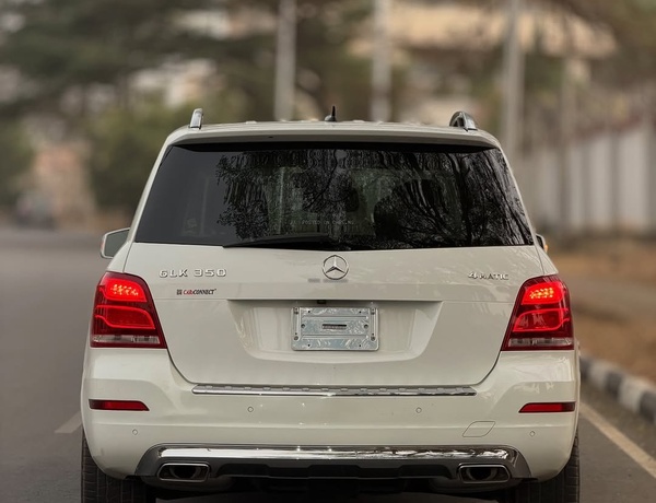 Foreign Used 2014 Mercedes-Benz GLK350 for Sale In Abuja