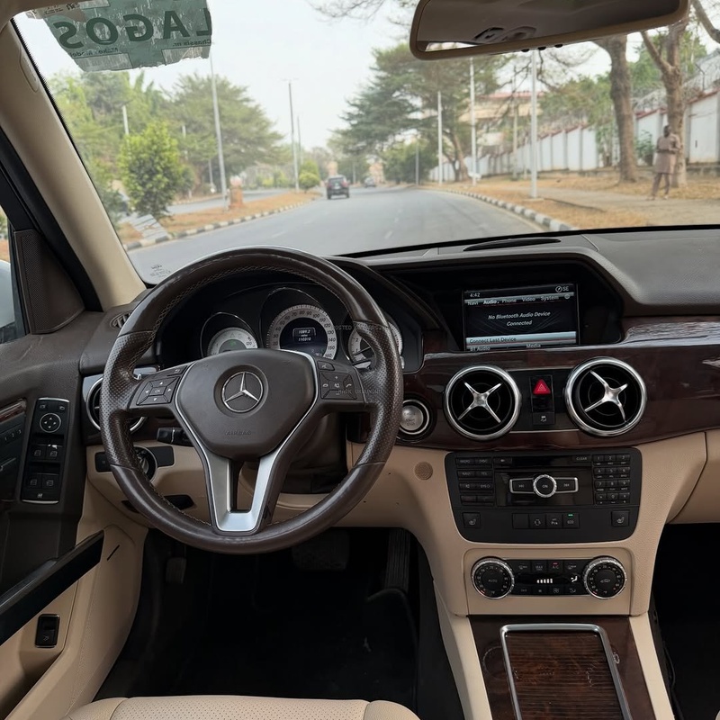 Foreign Used 2014 Mercedes-Benz GLK350 for Sale In Abuja image