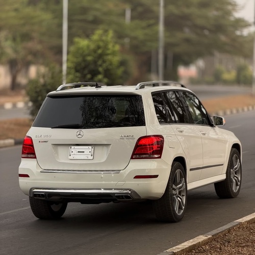 Foreign Used 2014 Mercedes-Benz GLK350 for Sale In Abuja