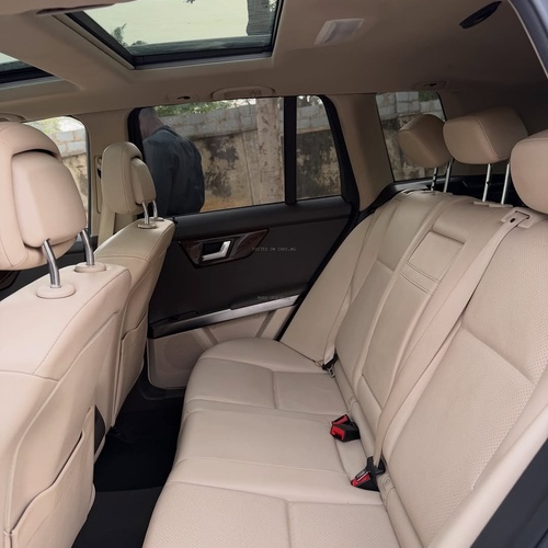 Foreign Used 2014 Mercedes-Benz GLK350 for Sale In Abuja