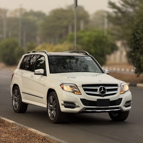 Foreign Used 2014 Mercedes-Benz GLK350 for Sale In Abuja
