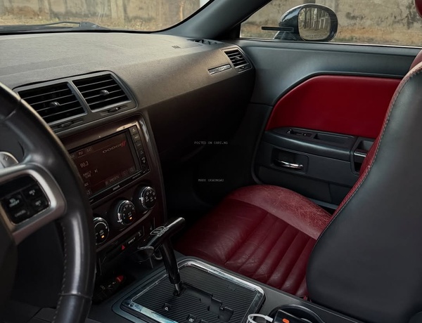 Foreign Used Dodge Challenger 2014 model for Sale In Abuja