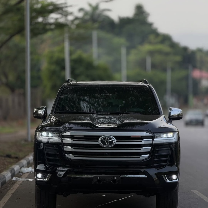 ARMORED TOYOTA LAND CRUISER BULLETPROOF 2025 FOR SALE – BRAND NEW, FULL PROTECTION image
