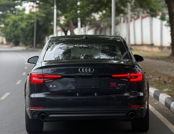 2018 AUDI A4 – FOREIGN USED | LUXURY GERMAN SEDAN 