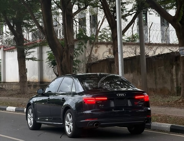 2018 AUDI A4 – FOREIGN USED | LUXURY GERMAN SEDAN 