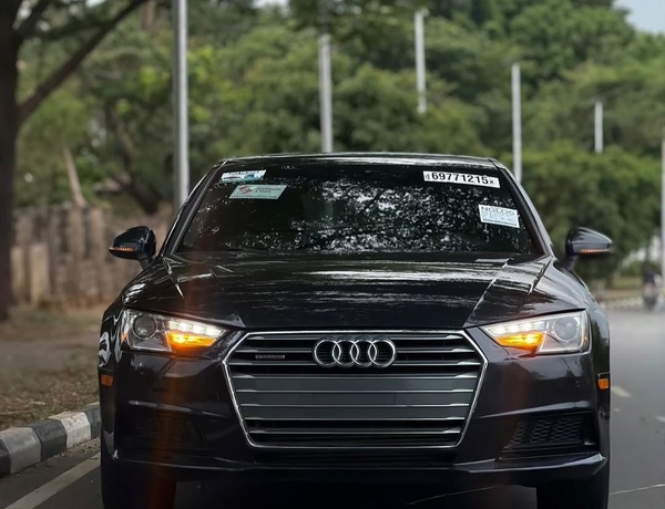 2018 AUDI A4 – FOREIGN USED | LUXURY GERMAN SEDAN 